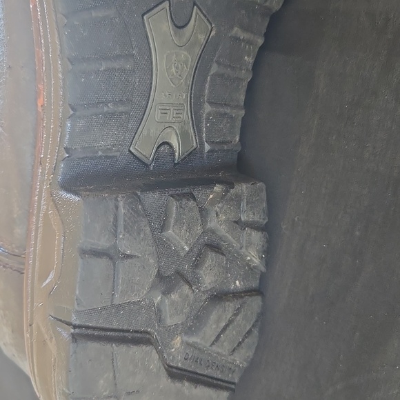 Ariat Men's Dark Brown Leather Boots - Picture 10 of 10